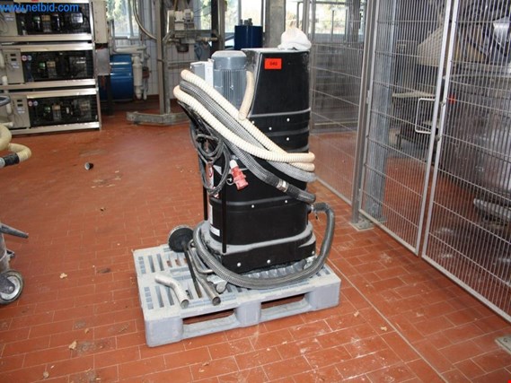 Used Ruwac DS 1220 M Industrial vacuum cleaner for Sale (Auction Premium) | NetBid Industrial Auctions