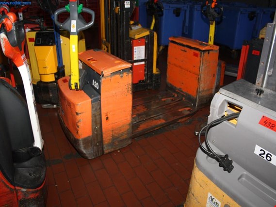 Used MIC A20 Electric pallet truck for Sale (Trading Premium) | NetBid Industrial Auctions