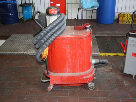 Used Ruwac DS1000 Industrial vacuum cleaner for Sale (Trading Premium) | NetBid Industrial Auctions