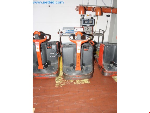 Used Linde T16L Pallet truck for Sale (Trading Premium) | NetBid Industrial Auctions