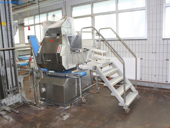 Used Haton B700 3-chamber dough divider for Sale (Auction Premium) | NetBid Industrial Auctions