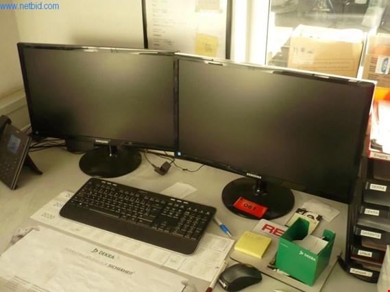 Used 24" widescreen monitors for Sale (Auction Premium) | NetBid Industrial Auctions
