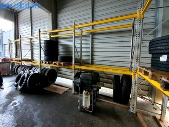 Used ca. 30 lfm. Pallet heavy-duty rack for Sale (Auction Premium) | NetBid Industrial Auctions