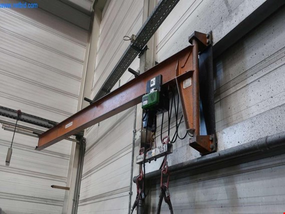 Used Stahl wall-mounted slewing crane for Sale (Auction Premium) | NetBid Industrial Auctions