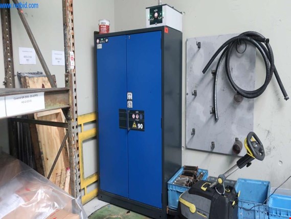 Used Asecos cabinet f. hazardous materials for Sale (Auction Premium) | NetBid Industrial Auctions
