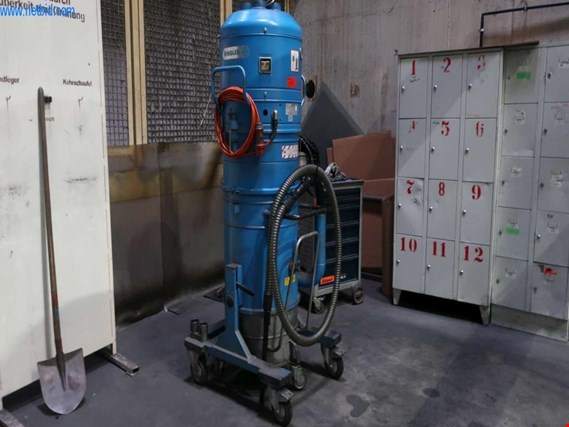Used Ringler RI331-D3-IS-H industrial vacuum cleaner for Sale (Auction Premium) | NetBid Industrial Auctions