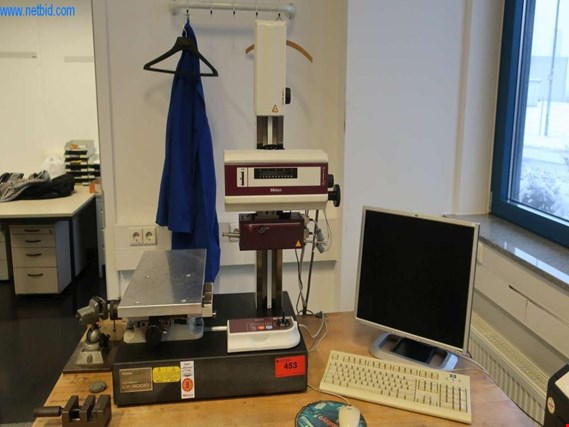 Used Mitutoyo CV-3000 contour measuring device for Sale (Auction Premium) | NetBid Industrial Auctions