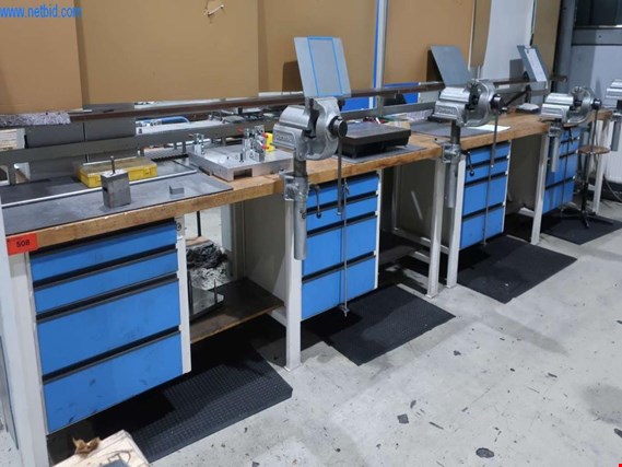 Used 2 workbenches for Sale (Auction Premium) | NetBid Industrial Auctions