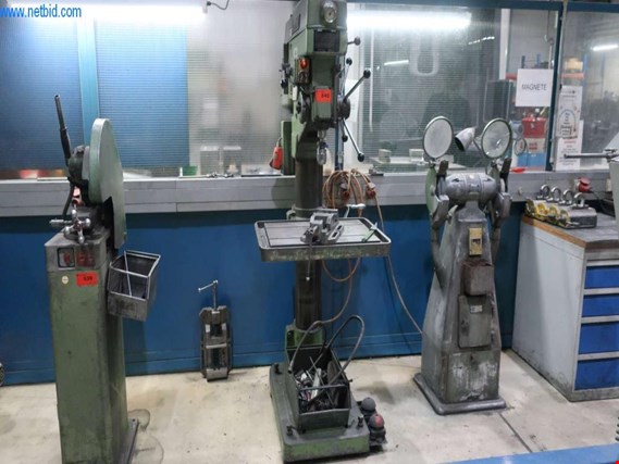 Used Alzmetall AB4SV pillar drilling machine for Sale (Auction Premium) | NetBid Industrial Auctions