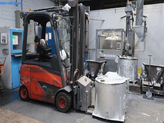 Used Linde E 20 electr. high-lift truck for Sale (Online Auction) | NetBid Industrial Auctions