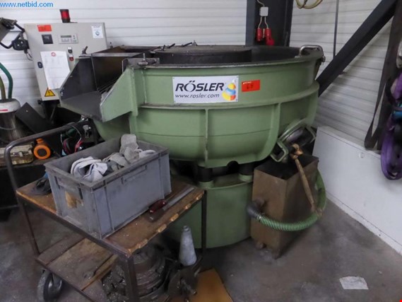 Used Rösler Vibratory finishing system for Sale (Auction Premium) | NetBid Industrial Auctions