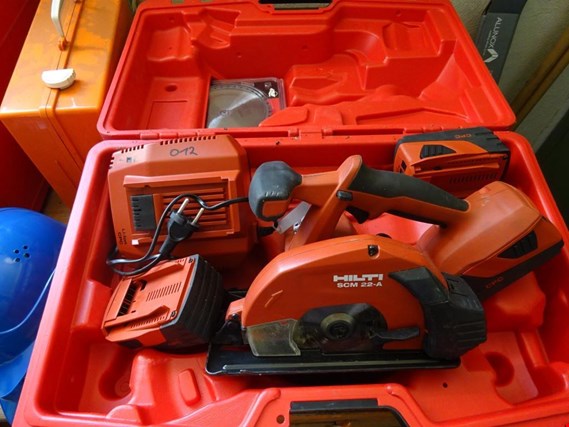 Used Hilti SCM22-A Cordless circular saw for Sale (Auction Premium) | NetBid Industrial Auctions