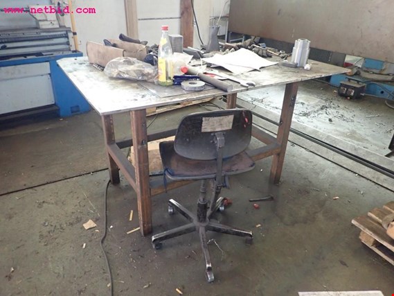 Used Small welding table for Sale (Auction Premium) | NetBid Industrial Auctions