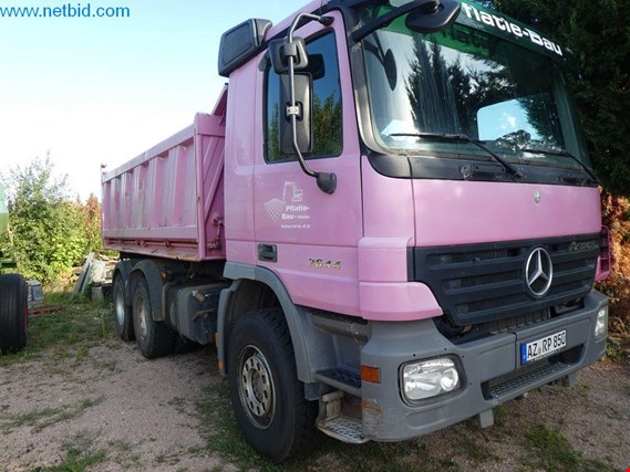 Used Mercedes-Benz Actros 2644 Truck for Sale (Auction Premium) | NetBid Industrial Auctions