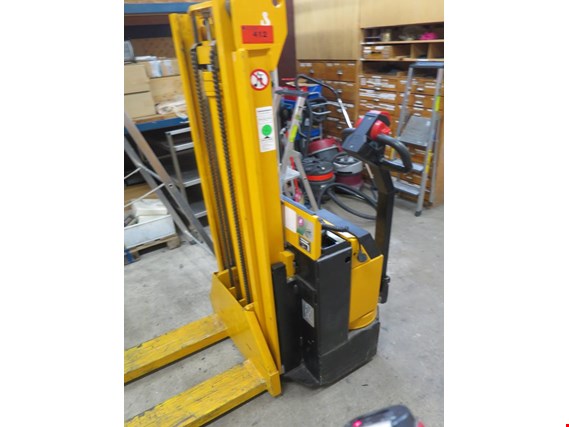 Used Jungheinrich EJC L 10G 115 electr. hand-guided lift truck for Sale (Auction Premium) | NetBid Industrial Auctions