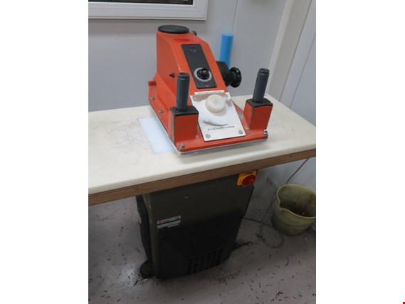 Used Atom SE8 swivel arm punch for Sale (Auction Premium) | NetBid Industrial Auctions