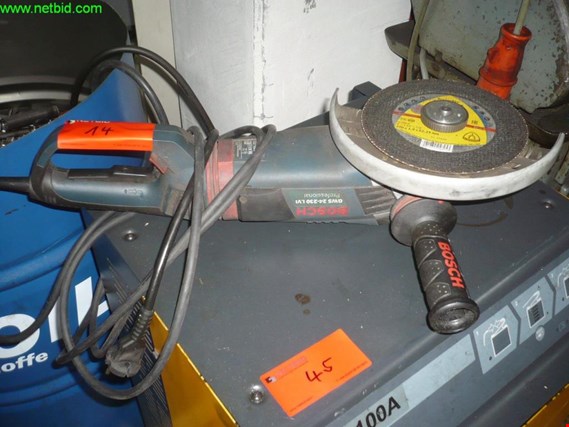 Used Bosch GBS24-230 LVI Two-hand angle grinder for Sale (Auction Premium) | NetBid Industrial Auctions