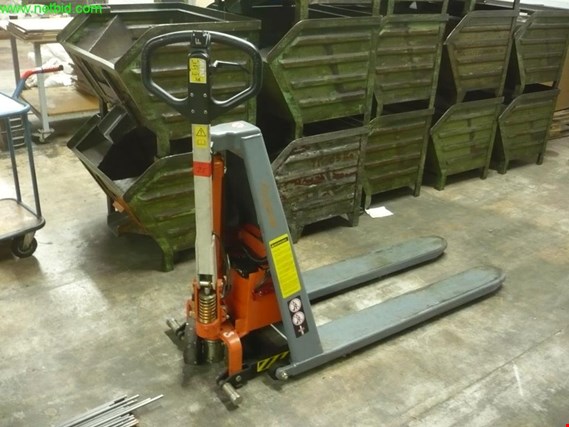Used Unikraft PHH1003 Electric-hydraulic pallet truck for Sale (Auction Premium) | NetBid Industrial Auctions