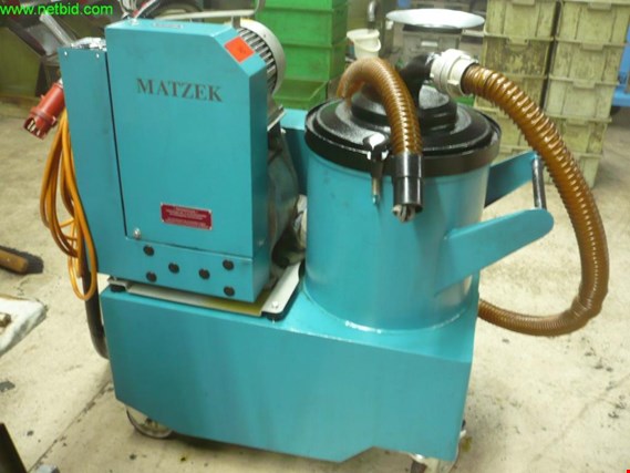 Used HMB SG100 High performance vacuum cleaner for Sale (Auction Premium) | NetBid Industrial Auctions