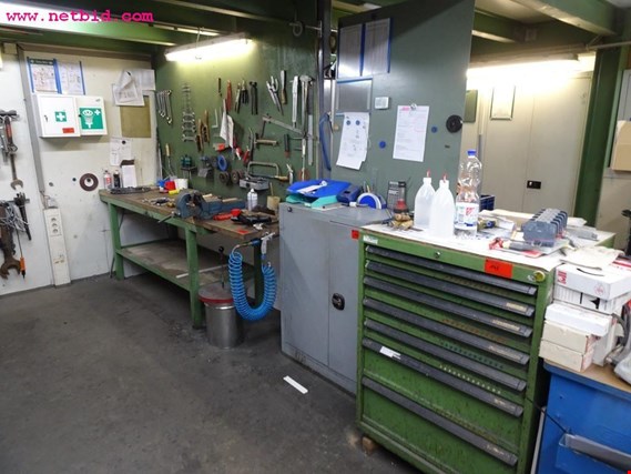 Used 6 Workbenches for Sale (Auction Premium) | NetBid Industrial Auctions