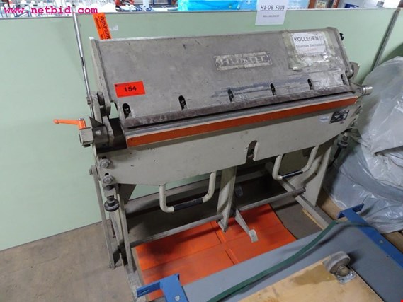 Used Hundt sbl-1050/2,0 Manual folding machine for Sale (Auction Premium) | NetBid Industrial Auctions