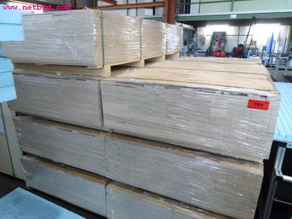 Used Koskisen Lot of glued birch wood slats for Sale (Auction Premium) | NetBid Industrial Auctions