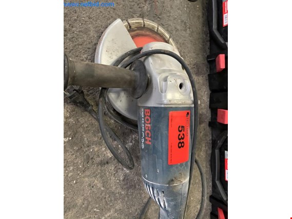 Used Bosch GWS 22-230 JH Angle grinder for Sale (Auction Premium) | NetBid Industrial Auctions