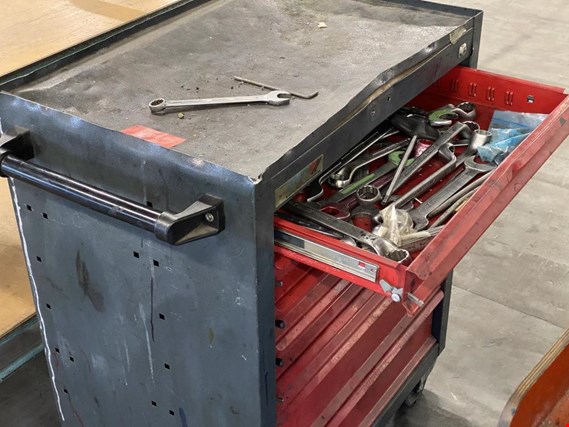 Used tool trolley for Sale (Auction Premium) | NetBid Industrial Auctions