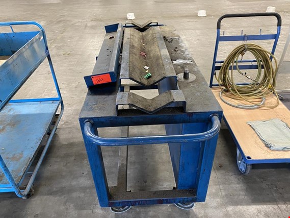 Used cart for Sale (Auction Premium) | NetBid Industrial Auctions