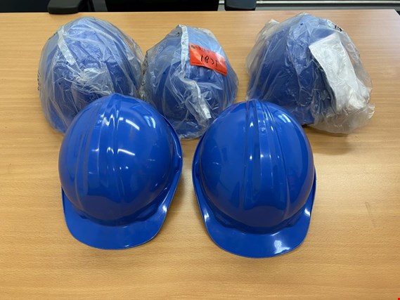 Used Centurion 5 safety Helmet for Sale (Auction Premium) | NetBid Industrial Auctions