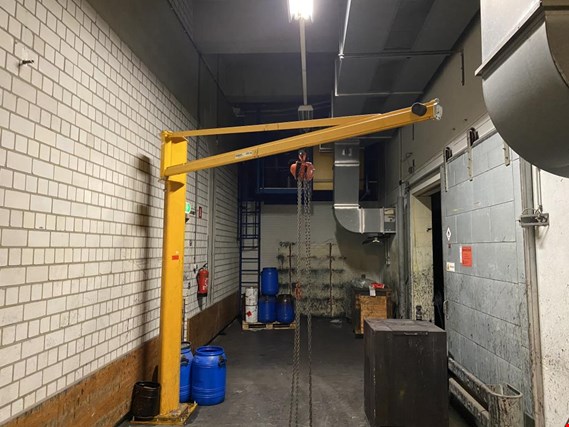 Used Demag manual hoist for Sale (Auction Premium) | NetBid Industrial Auctions