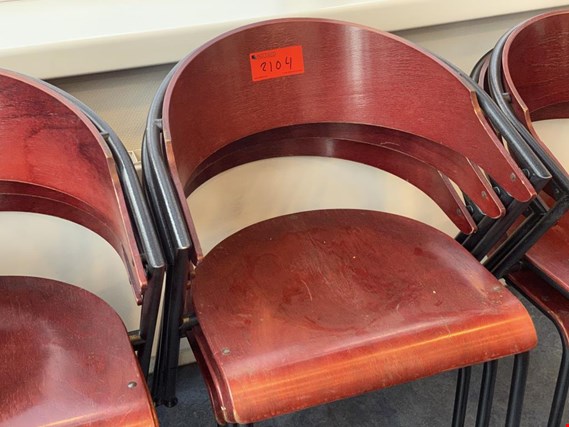 Used 15 wooden conference chairs for Sale (Auction Premium) | NetBid Industrial Auctions