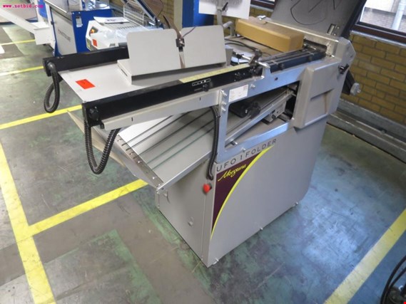 Used Morgana UFO 1-10060 folding machine for Sale (Auction Premium) | NetBid Industrial Auctions