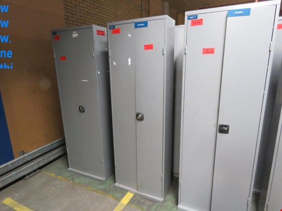 Used 5 High steel storage cabinets for Sale (Auction Premium) | NetBid Industrial Auctions
