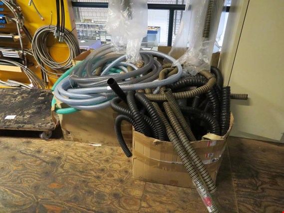 Used Batch Hydraulic oil hoses and components for Sale (Auction Premium) | NetBid Industrial Auctions