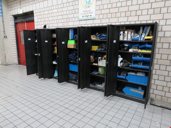 Used 4 Metal storage cabinets for Sale (Auction Premium) | NetBid Industrial Auctions