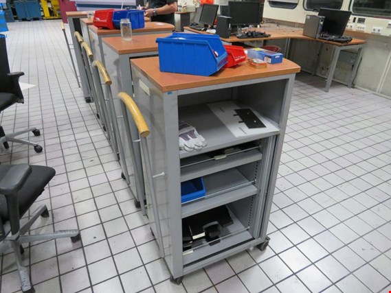 Used mobile butler cart for Sale (Auction Premium) | NetBid Industrial Auctions