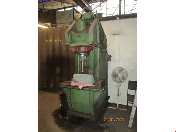 Used hydraulic press for Sale (Auction Premium) | NetBid Industrial Auctions