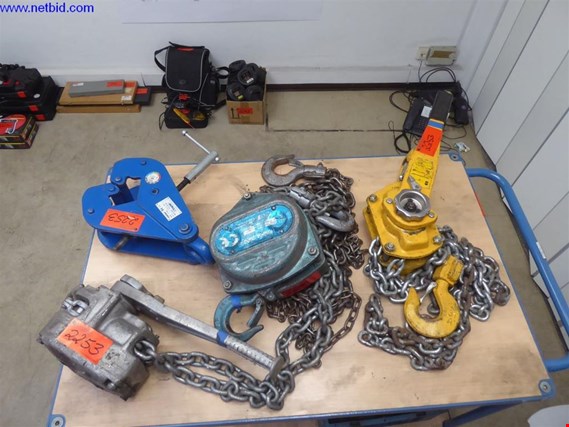 Used Delta Yellow Lever hoist for Sale (Auction Premium) | NetBid Industrial Auctions