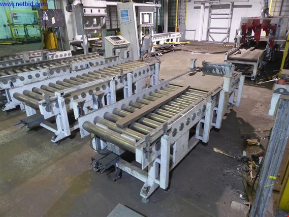 Used SEW-Eurodrive 8 driven roller tracks for Sale (Online Auction) | NetBid Industrial Auctions