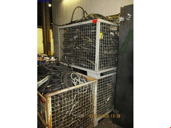 Used 2 Compressed air hoses for Sale (Auction Premium) | NetBid Industrial Auctions