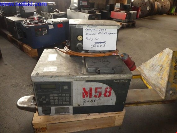 Used UES Compact 3 Hot melt equipment for Sale (Trading Premium) | NetBid Industrial Auctions