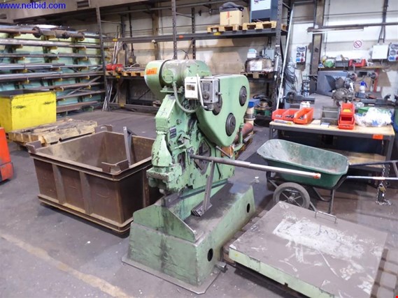 Used Mubea KBL 11 N Sectional Steel Shears for Sale (Online Auction) | NetBid Industrial Auctions