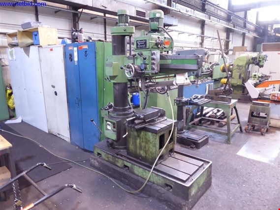 Used Alzmetall AB 3 R Cantilever drill for Sale (Auction Premium) | NetBid Industrial Auctions