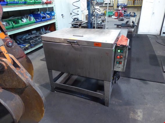 Used Parts washbasin for Sale (Auction Premium) | NetBid Industrial Auctions