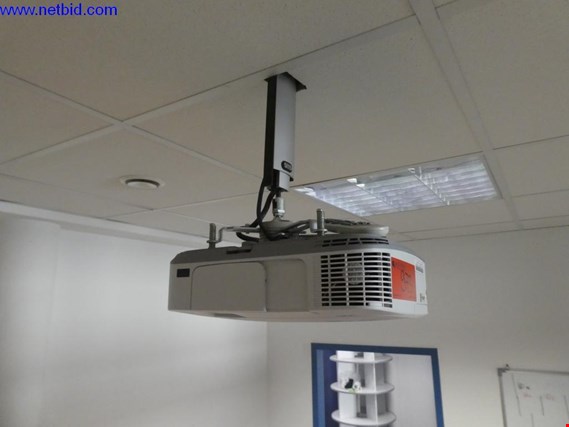 Used NEC M260W Projector for Sale (Auction Premium) | NetBid Industrial Auctions