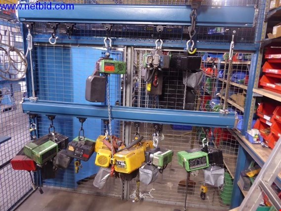 Used Stahl 11 Electronic chain hoists for Sale (Auction Premium) | NetBid Industrial Auctions
