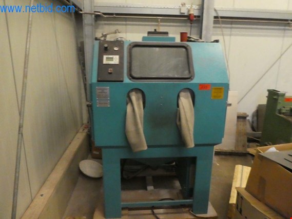 Used MHG SMG50/1 Sandblasting cabin for Sale (Trading Premium) | NetBid Industrial Auctions