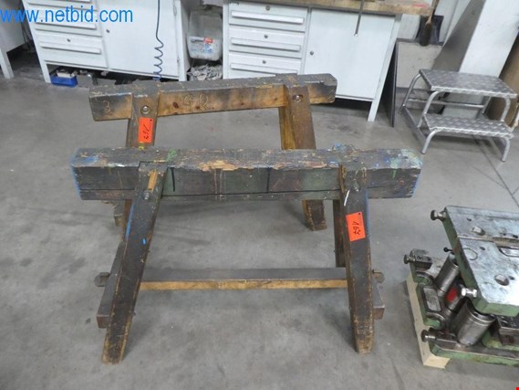 Used 30 Wooden support trestles for Sale (Auction Premium) | NetBid Industrial Auctions