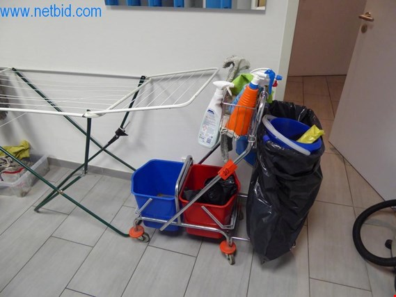 Wózek do sprzątania kupisz używany(ą) (Auction Premium) | NetBid Polska